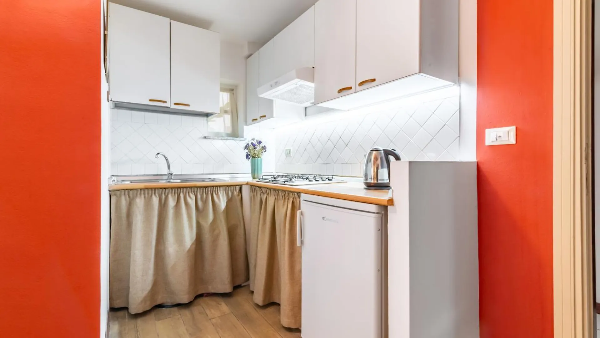 The Traveller'S House - Palermo Station Apartments