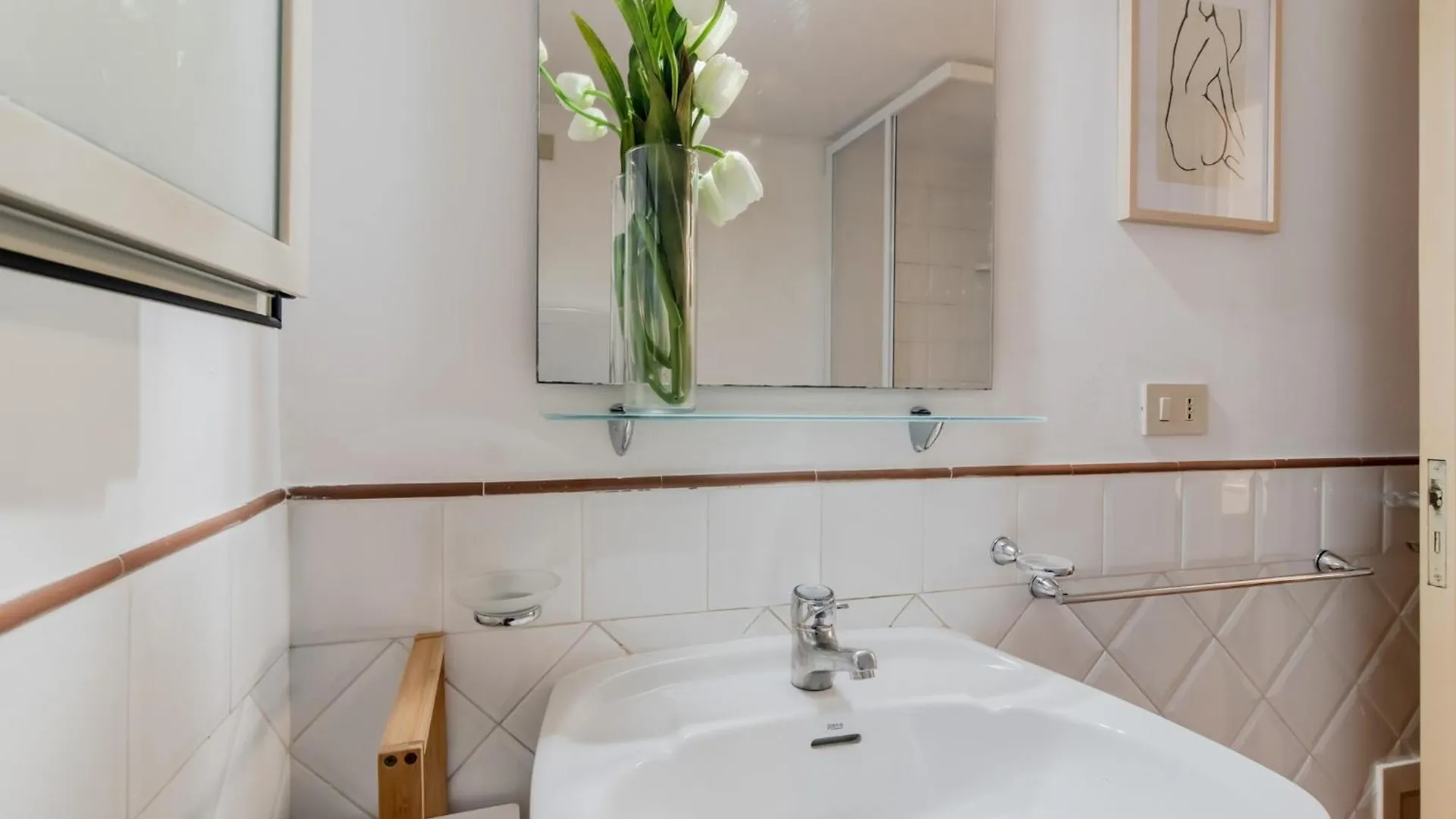 The Traveller'S House - Palermo Station Apartments 0*,  Ιταλία